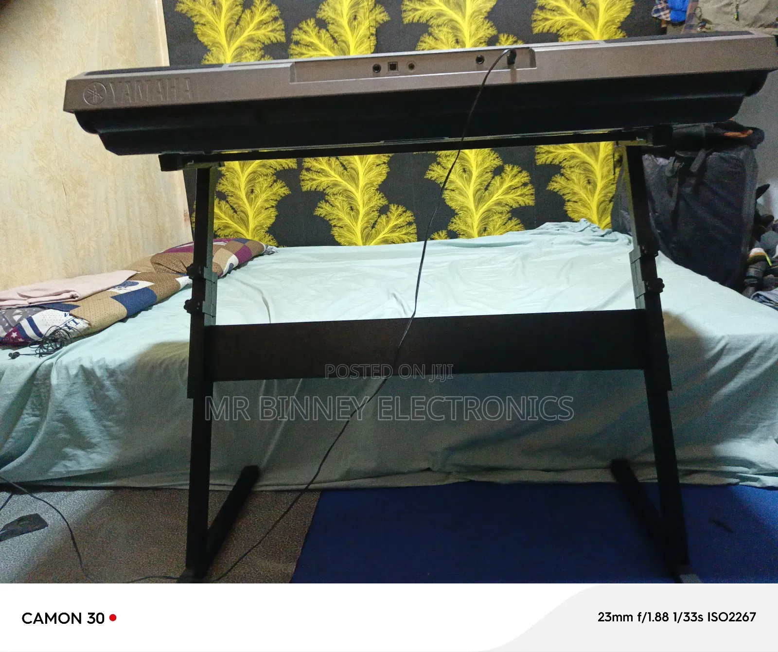 Z Type Keyboard Stand