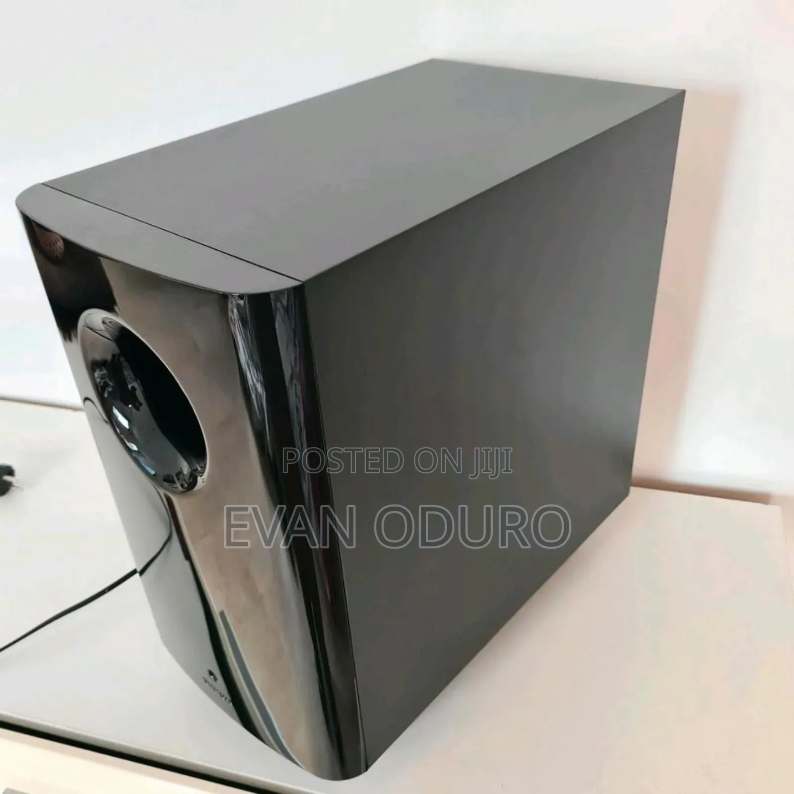 Powerful Onkyo 5.1 Full Set Bass and Surround Speakers
