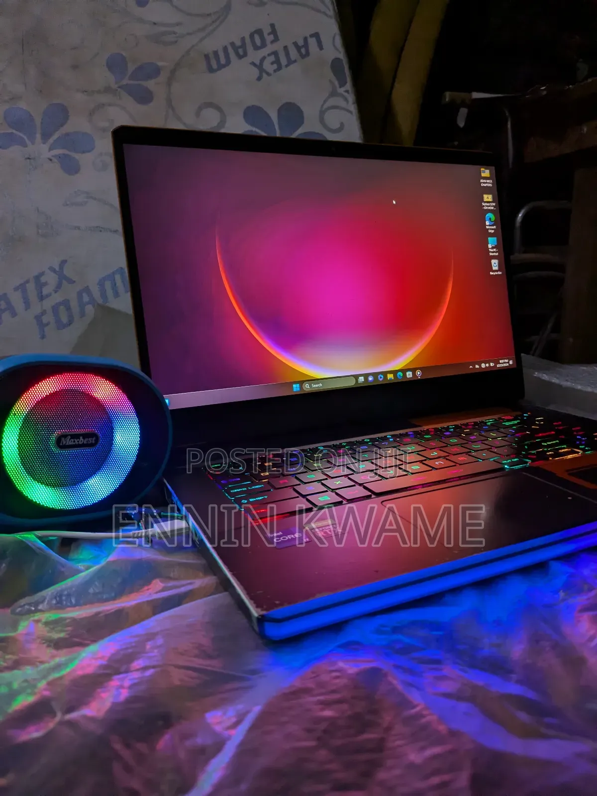 Laptop MSI GE66 Raider 10SGS 16GB Intel Core I7 SSD 1.5T