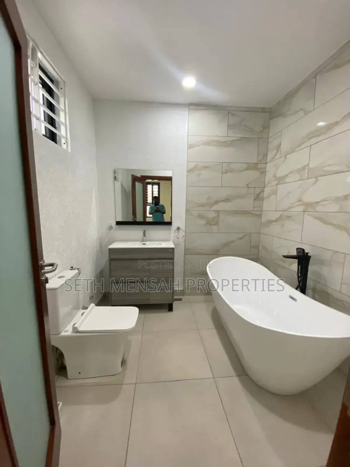 5bdrm House in Skm Properties, Tseaddo for sale