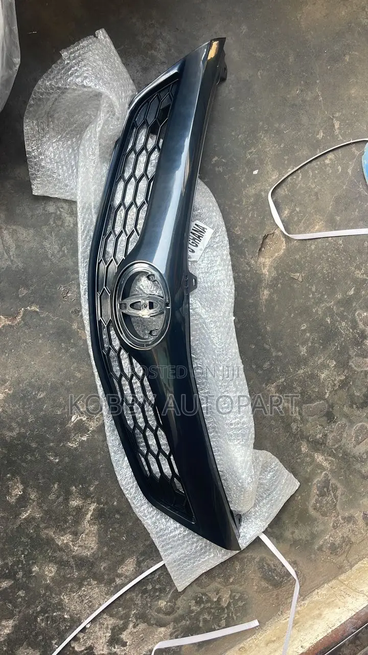 Toyota Camry Top Shell Grill 2012 2013 2014