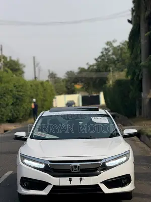 Honda Civic Touring Sedan 2018 White