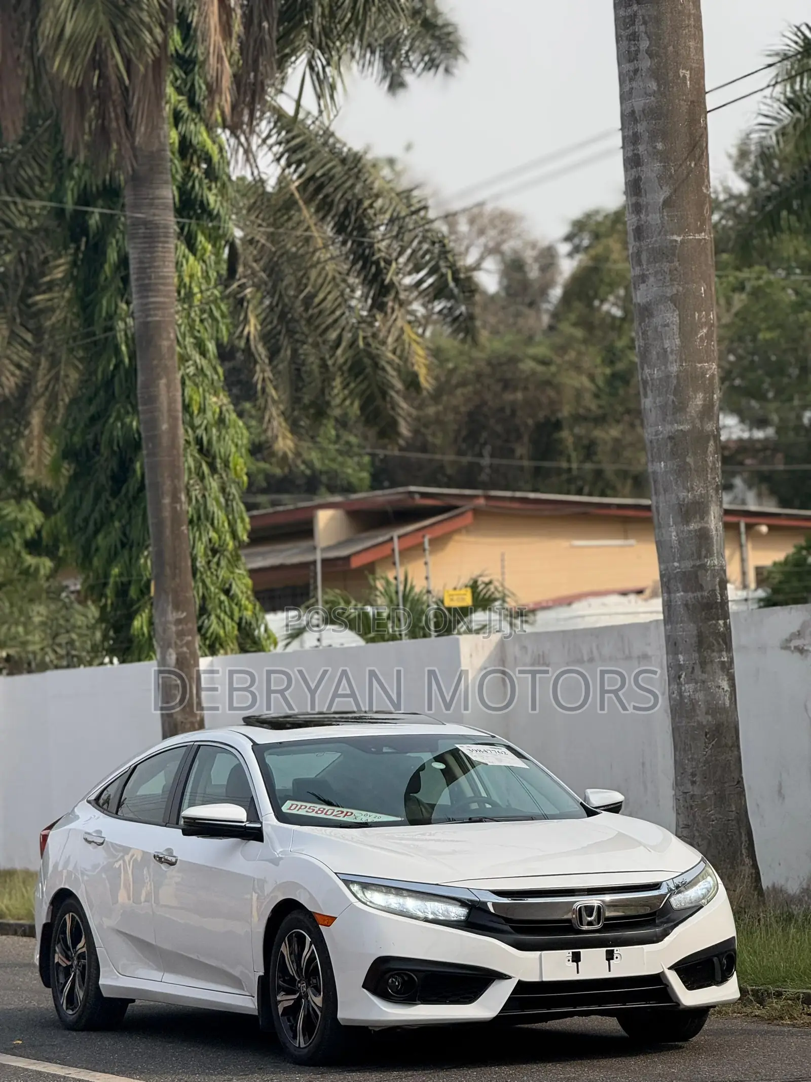 Honda Civic Touring Sedan 2018 White