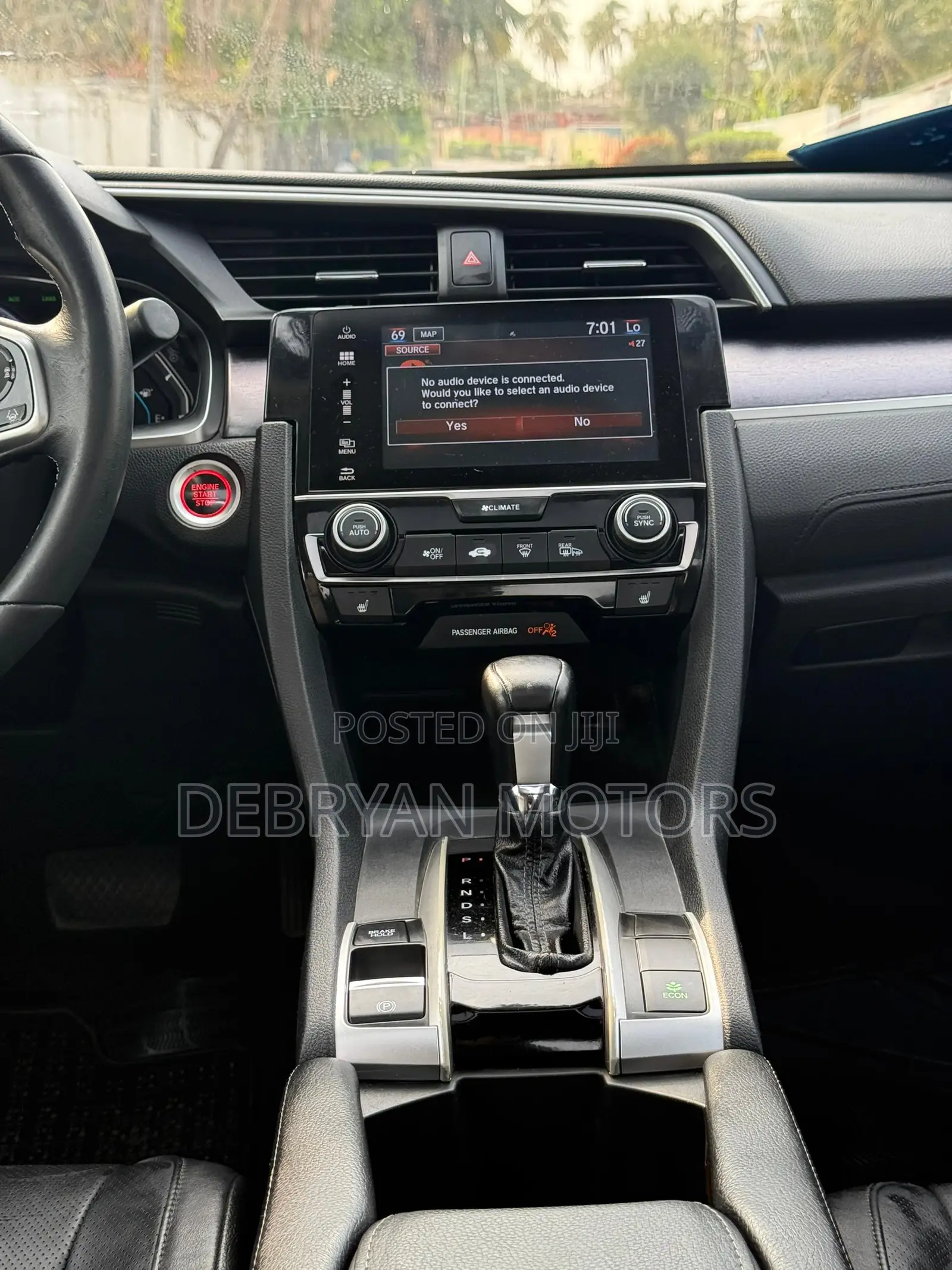 Honda Civic Touring Sedan 2018 White