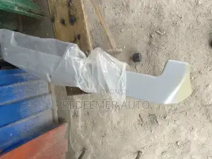 Mitsubishi Pajero Spoiler
