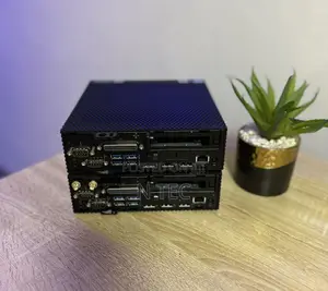 Desktop Computer Dell Wyse 5000 8GB Intel Pentium SSD 128GB
