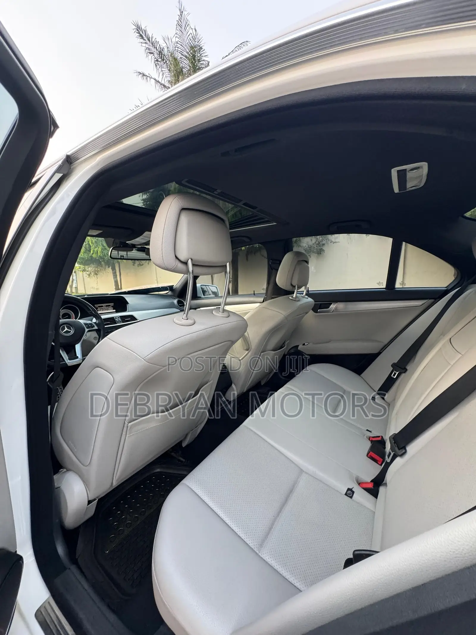Mercedes-Benz C250 2014 White