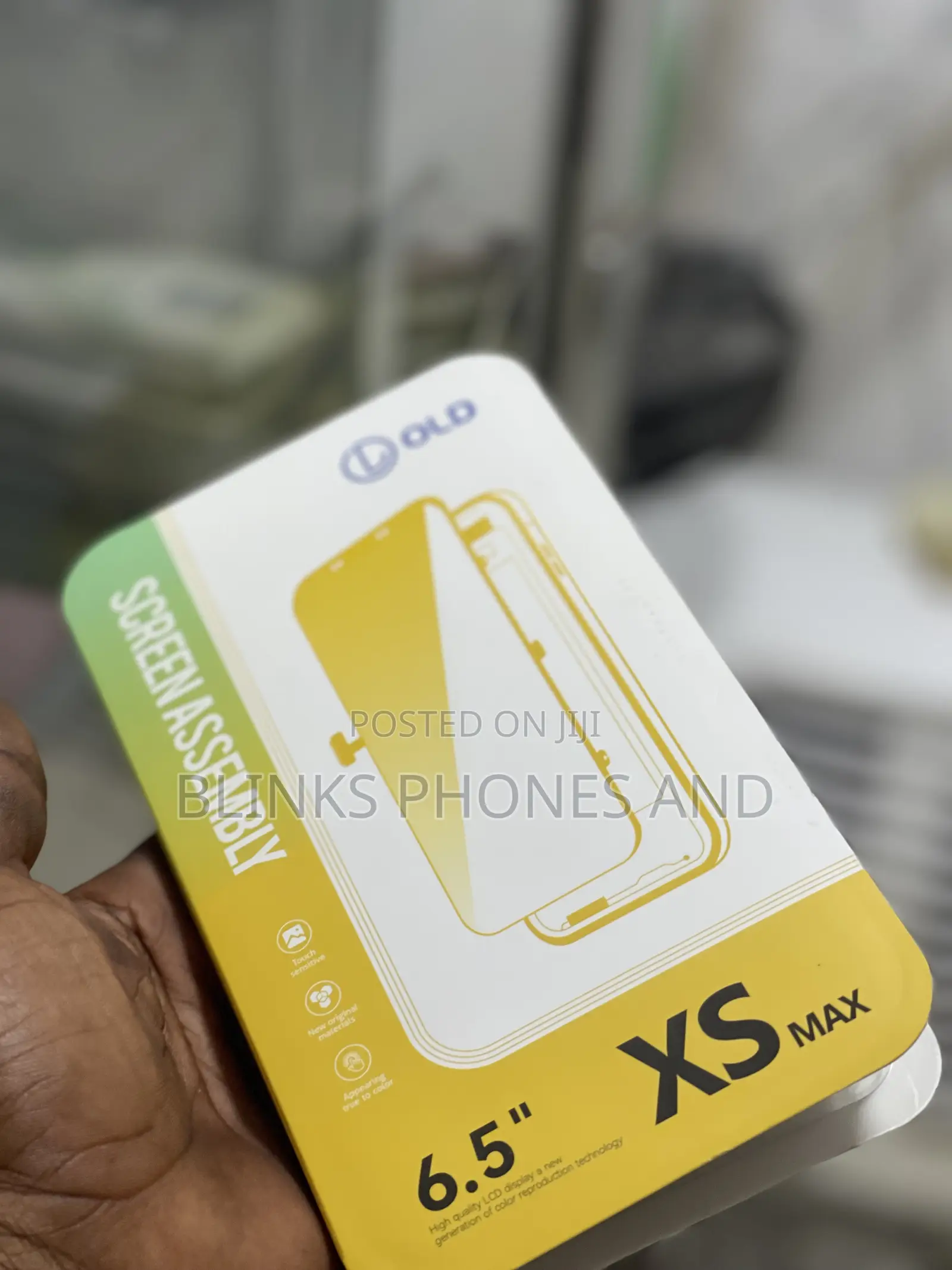 XS Max Screen