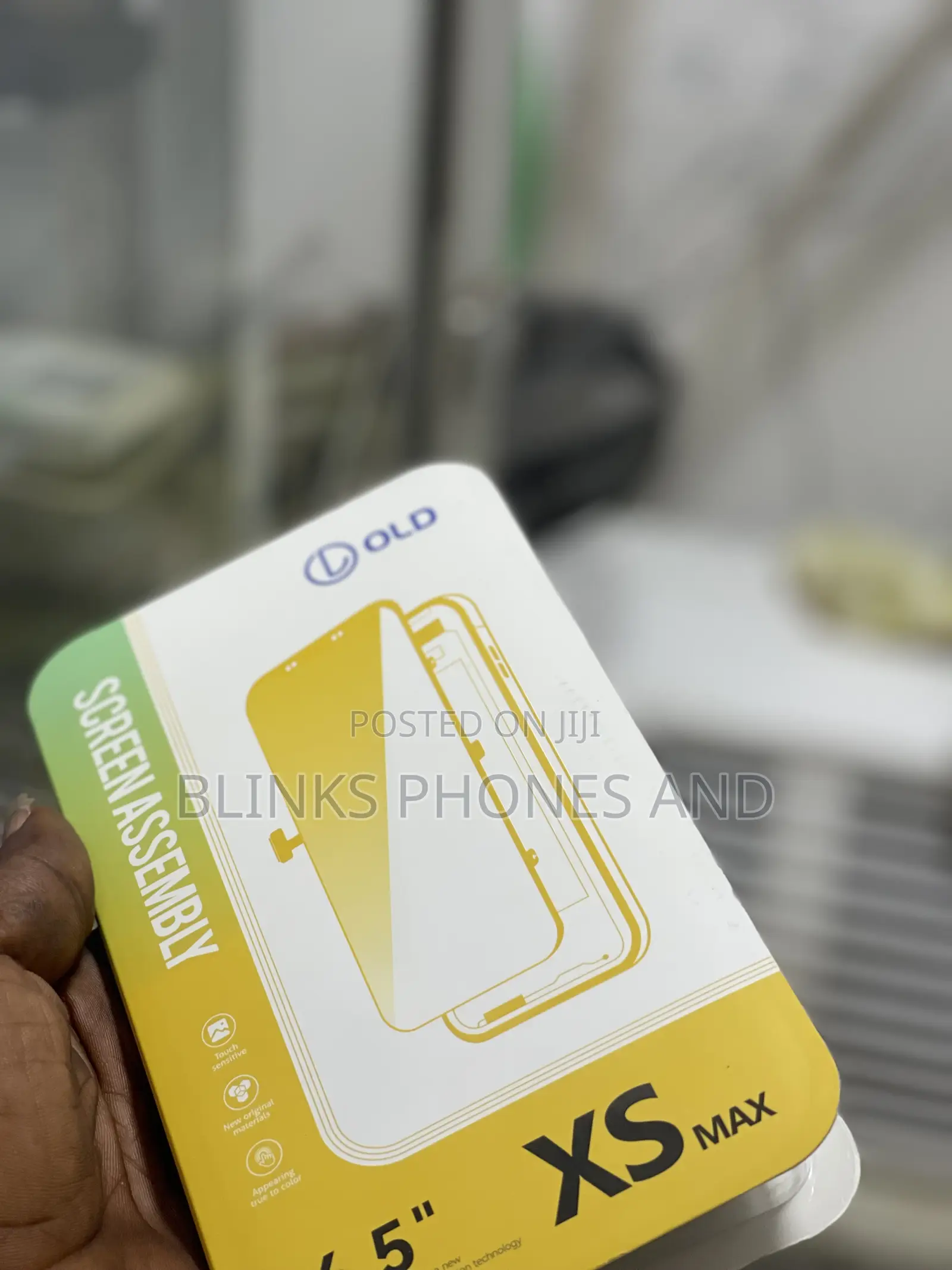 XS Max Screen