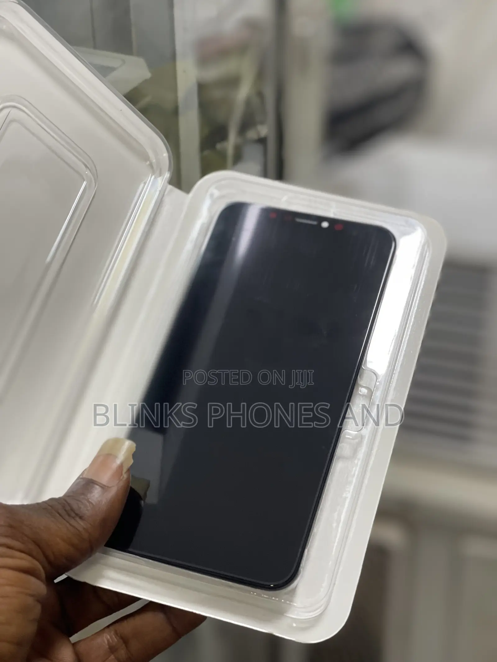 XS Max Screen