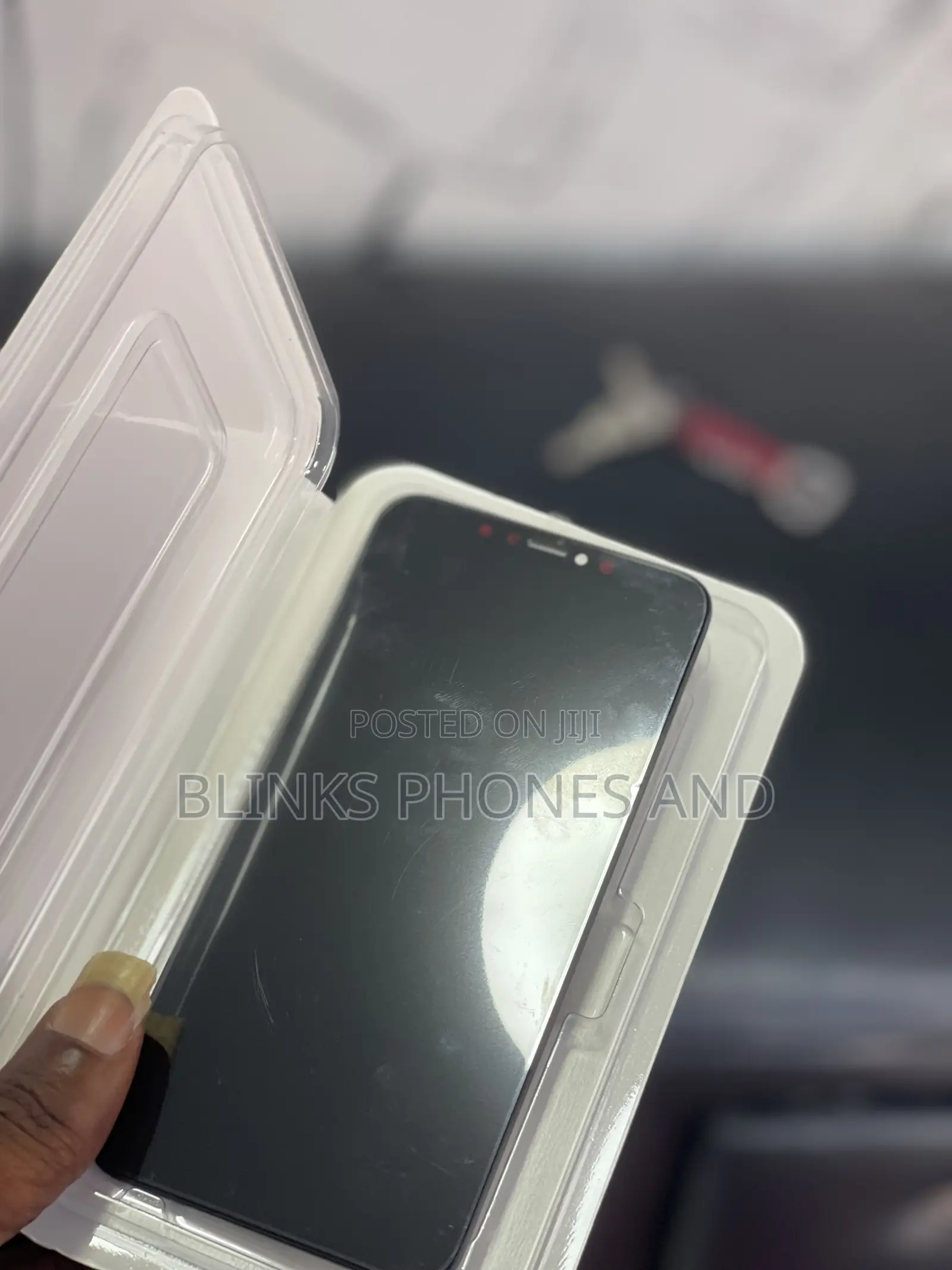 XS Max Screen