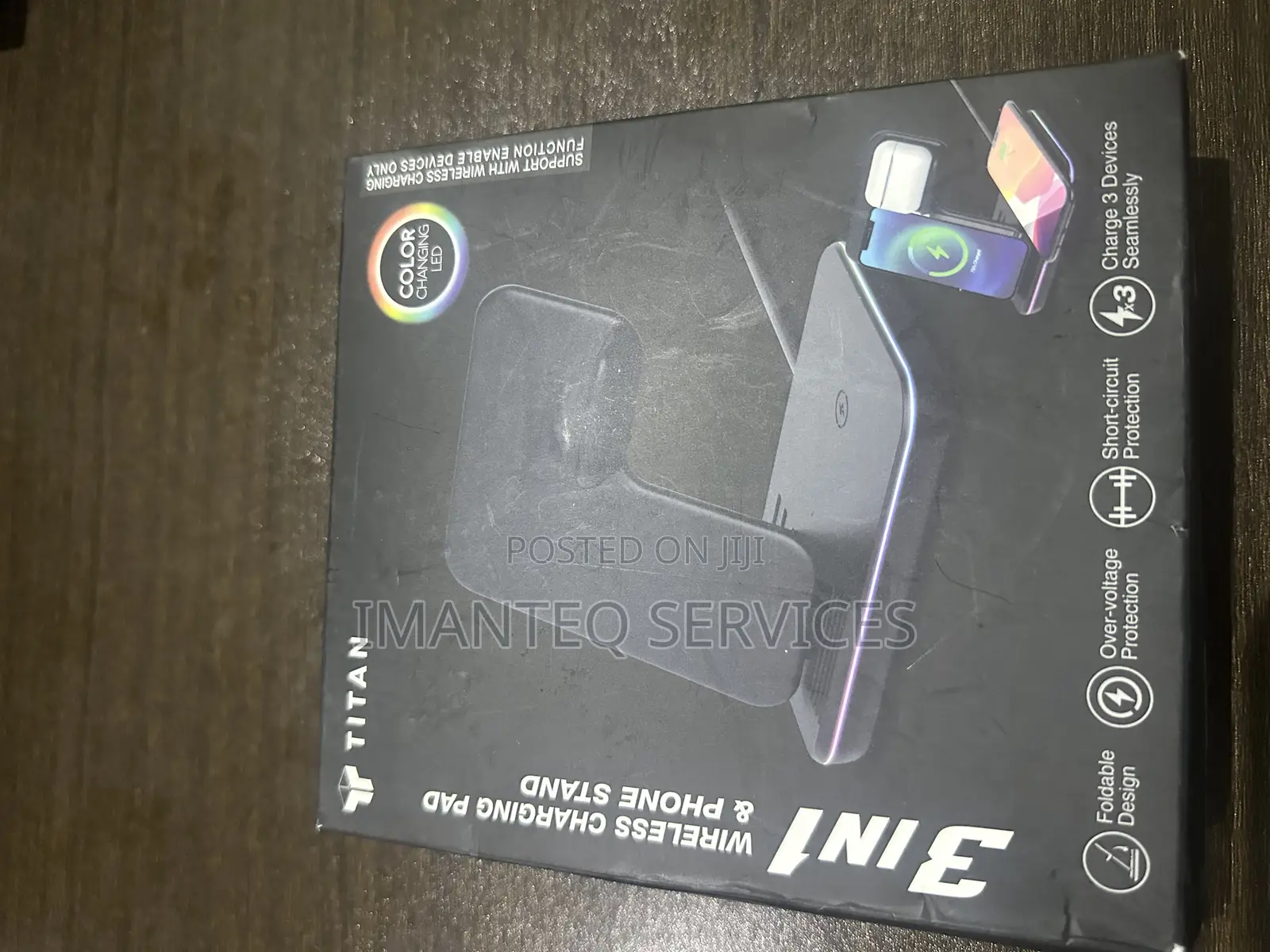 Titan 3-in-1 Wireless Charging Pad Phone Stand