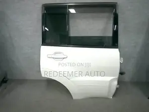Mitsubishi Pajero Doors