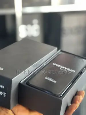 New Samsung Galaxy S20 128 GB Black