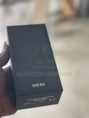 New Samsung Galaxy S20 128 GB Silver
