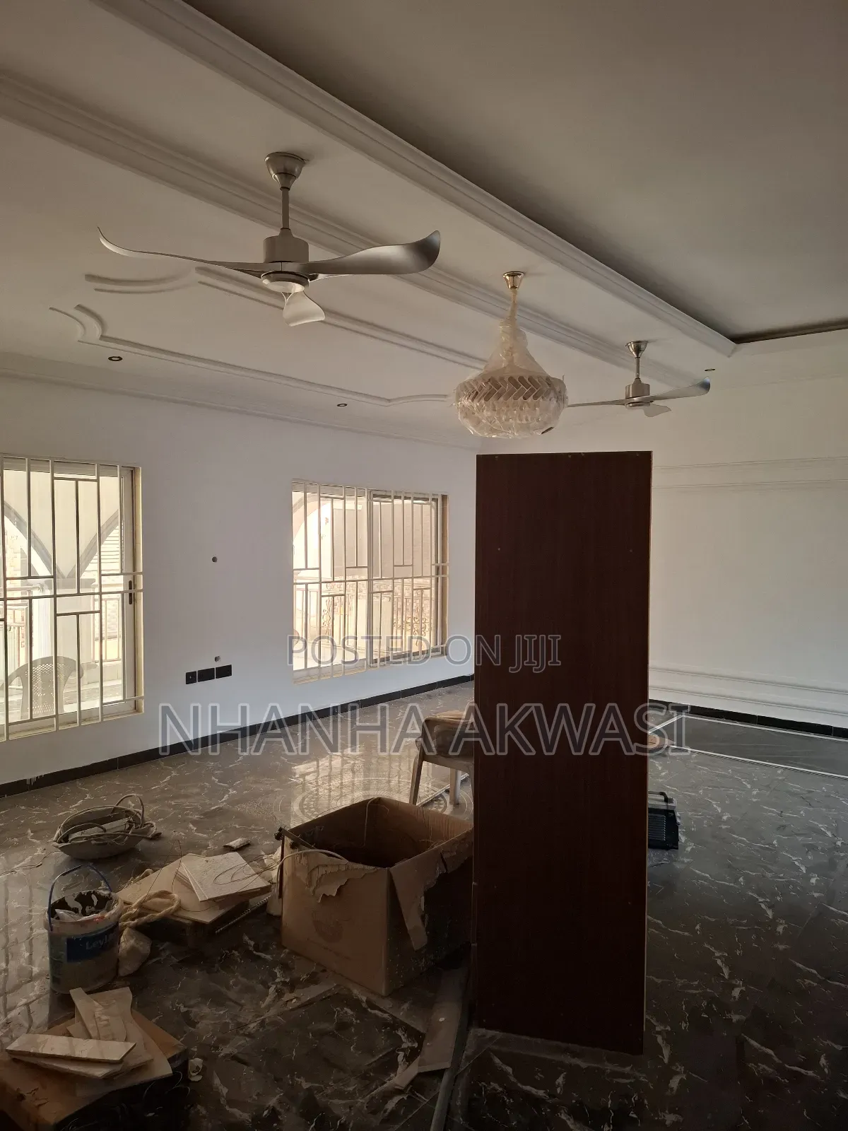 5bdrm House in Community 12, Tema Metropolitan for rent