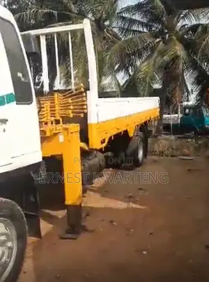 Crane Trucks