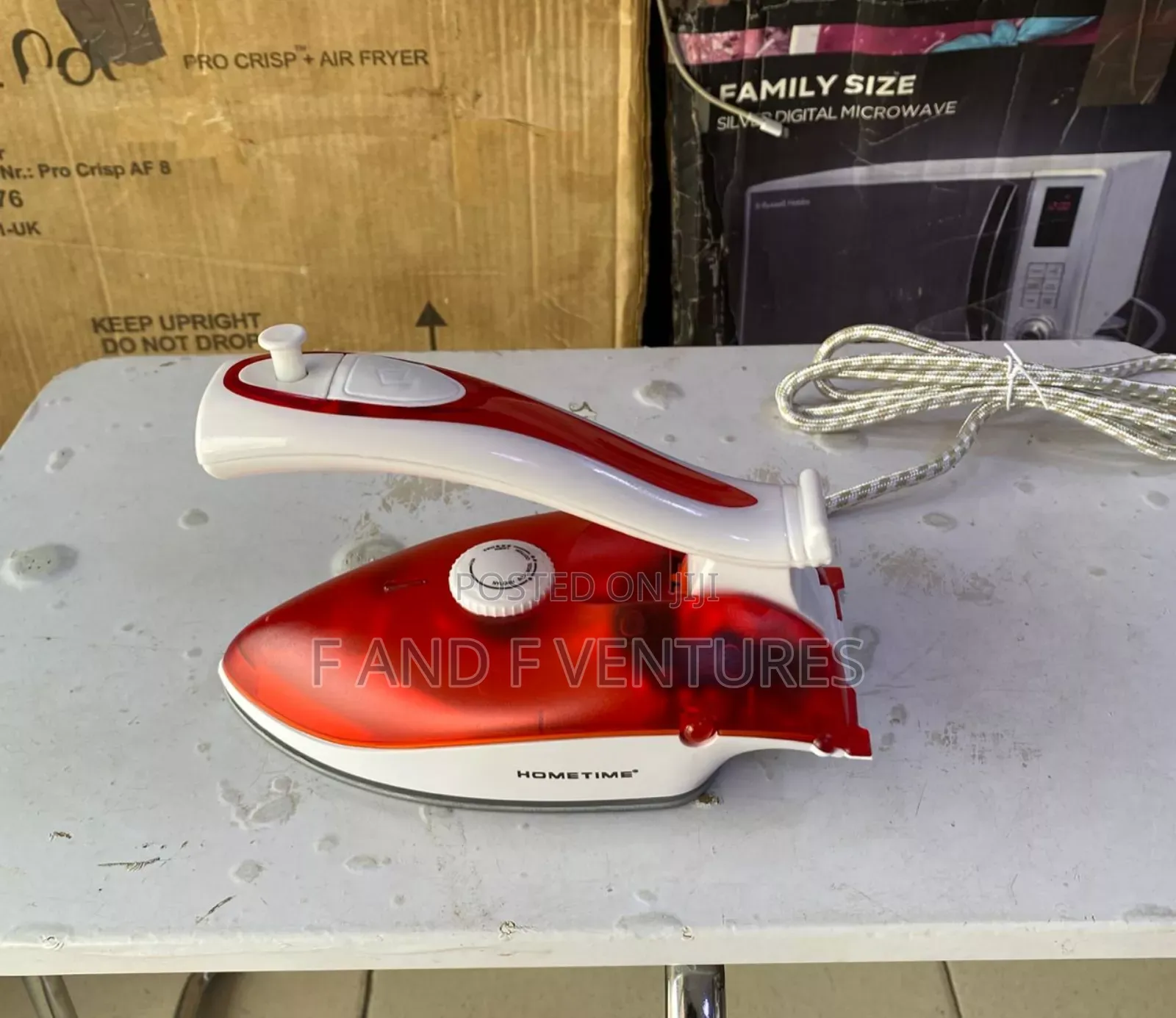 Fordable Travelling Steam Iron-