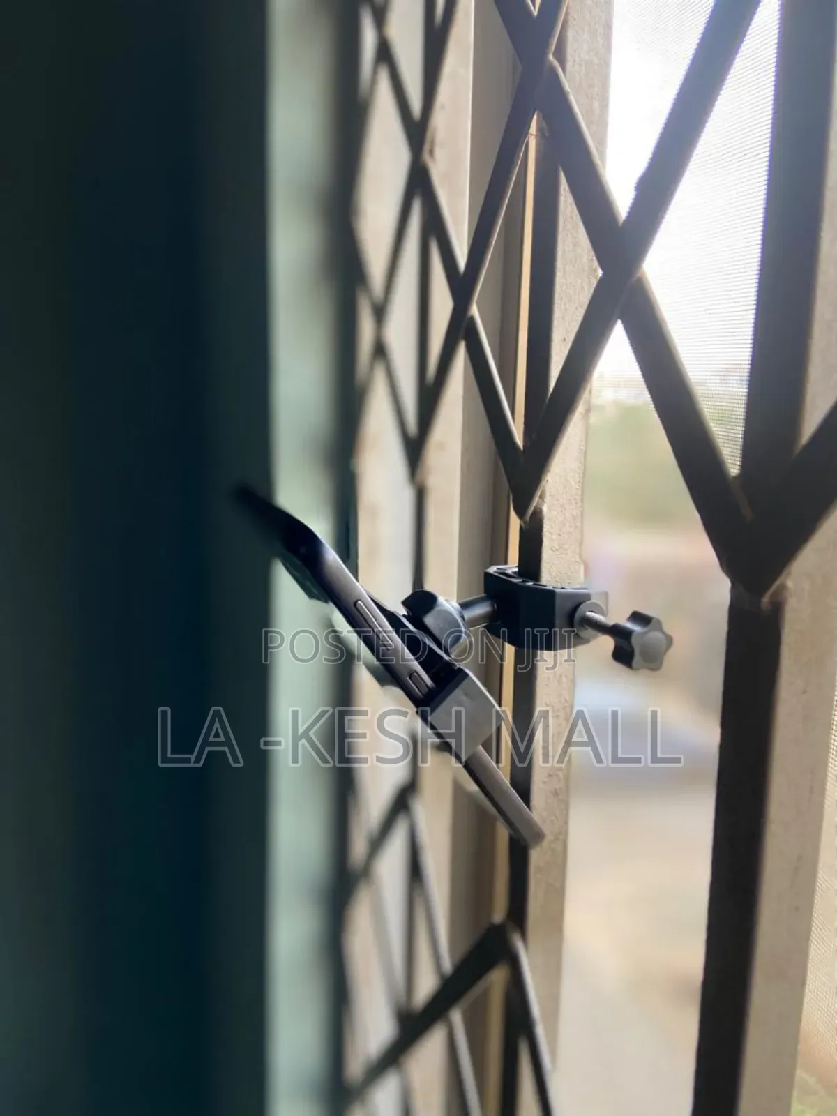 Phone Cli/ Clamp/Phone Holder