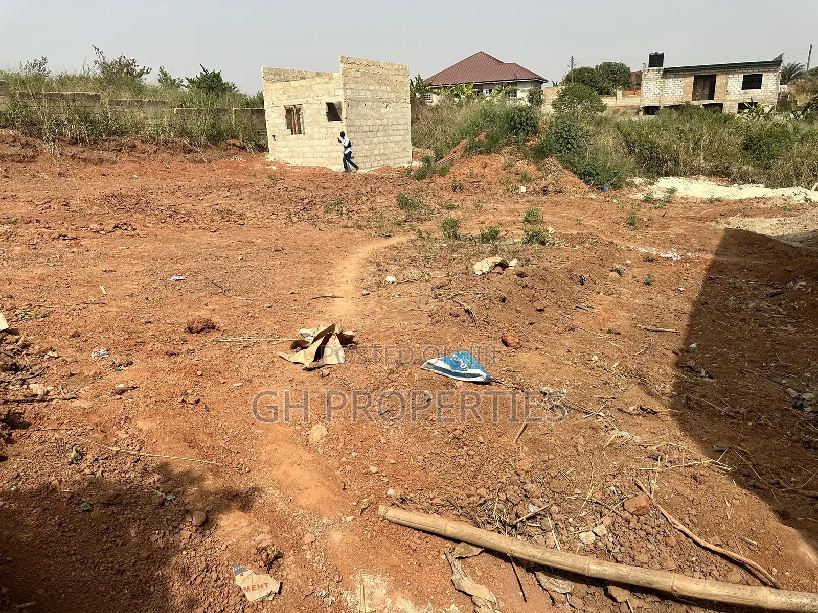 One Plot for Sale at Aboabo No2