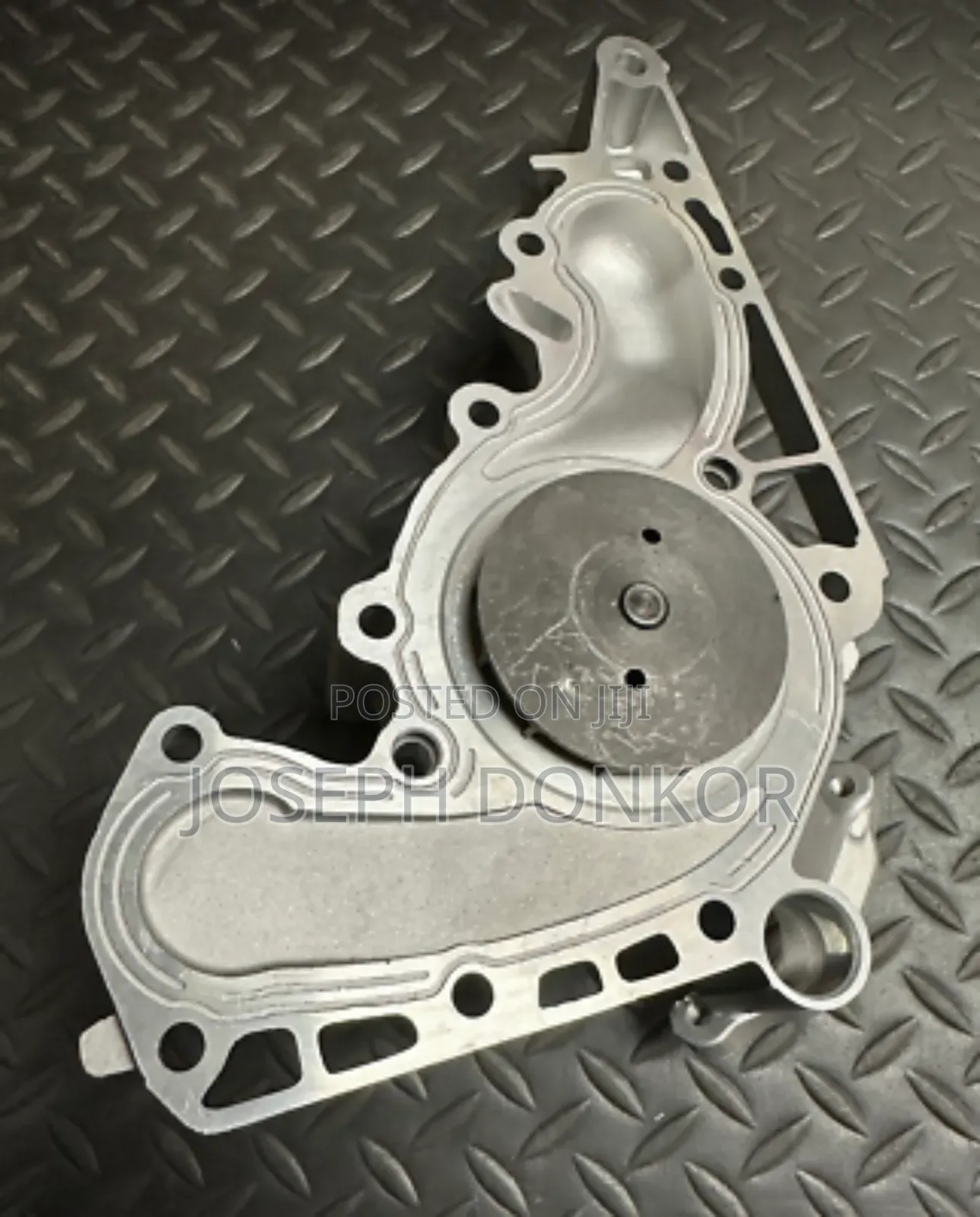 Lexus GX 470 and Lexus LX 470 Water Pump 4.7 Litres V8