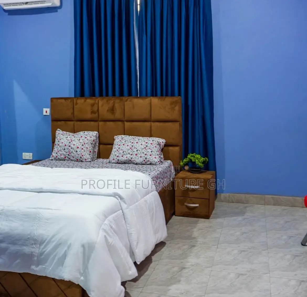 Design Double Bedframe Comes With Side Drawer and Mattress