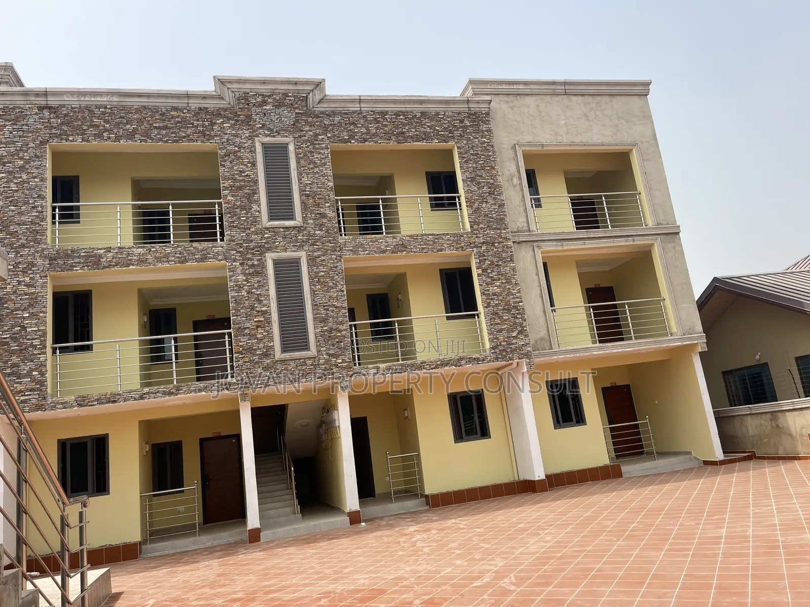 1bdrm Room & Parlour in Pokuase Amafrom, Ga West Municipal for rent
