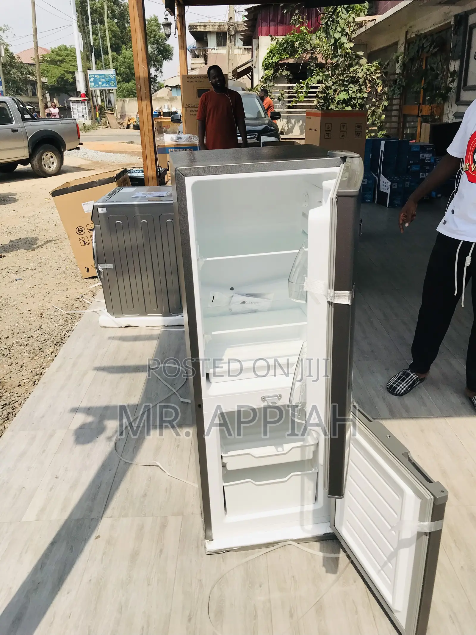 Quality Galaxy GLX-200bg Double Door Electric Refrigerator.