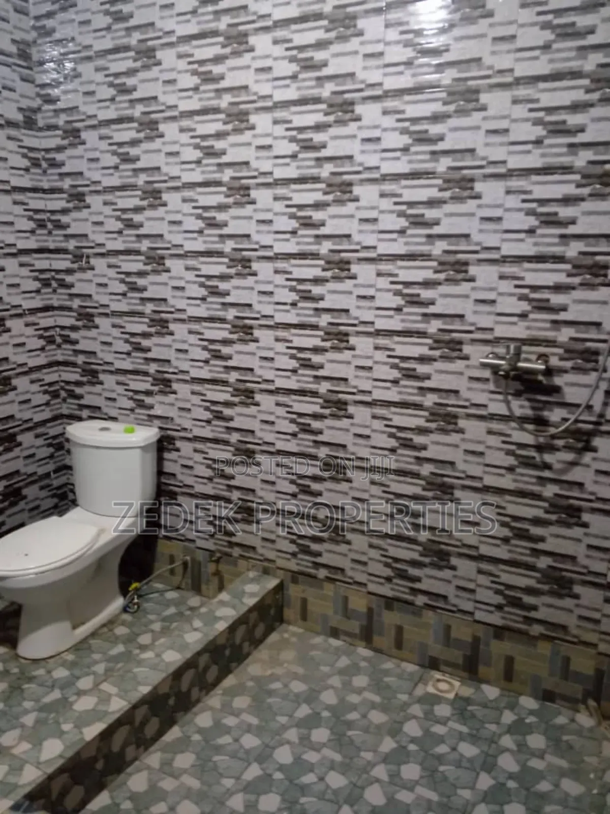 1bdrm Apartment in Kwabenya Acp Road, Ashomang Estate for rent