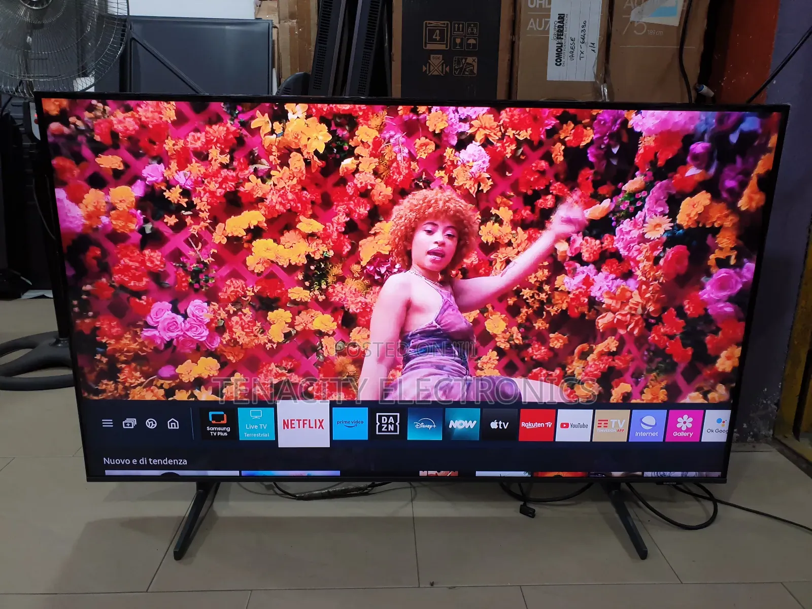 Airslim Qled Samsung 50"Uhd HDR Smart Satellite Tv