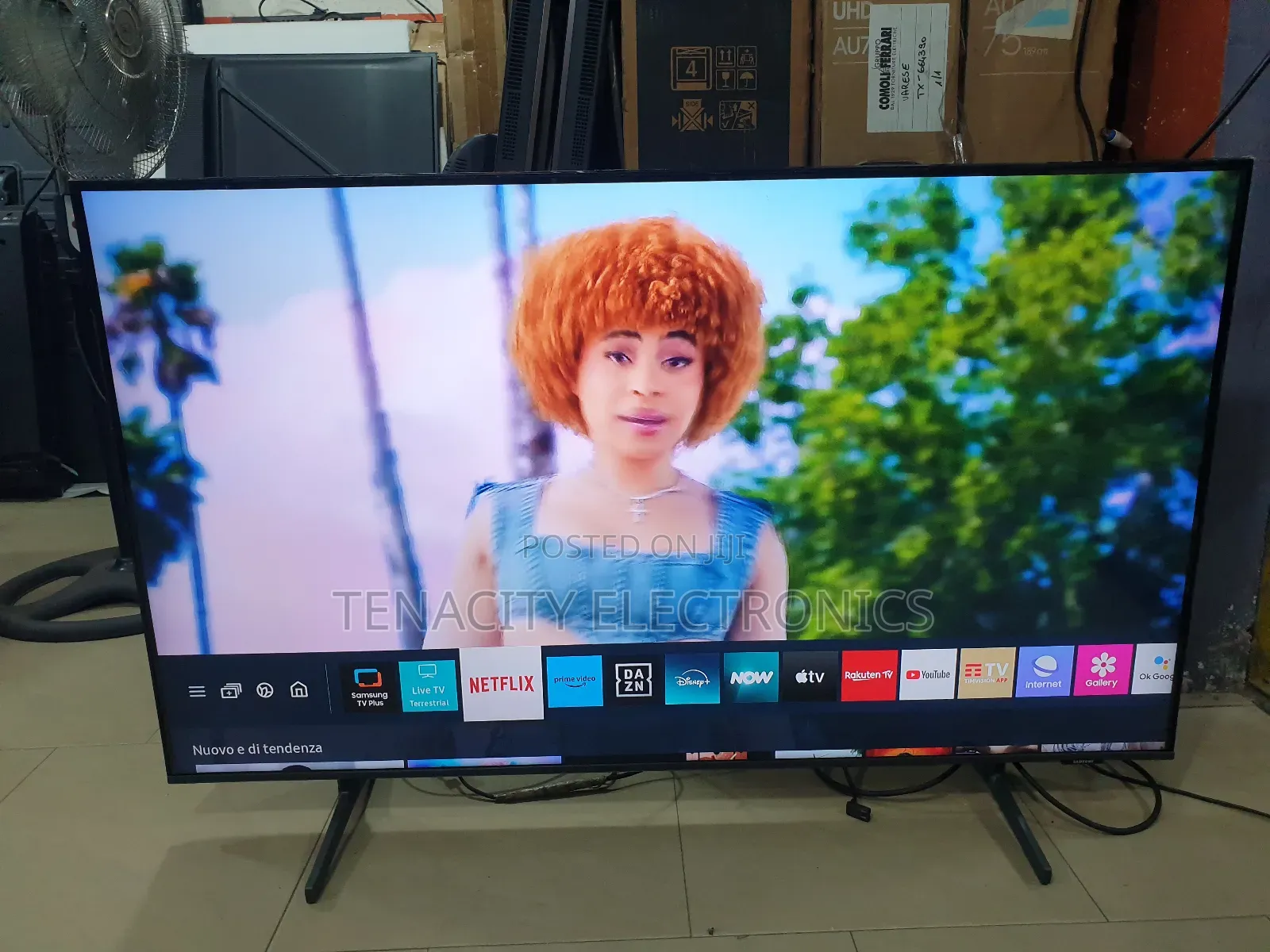 Airslim Qled Samsung 50"Uhd HDR Smart Satellite Tv