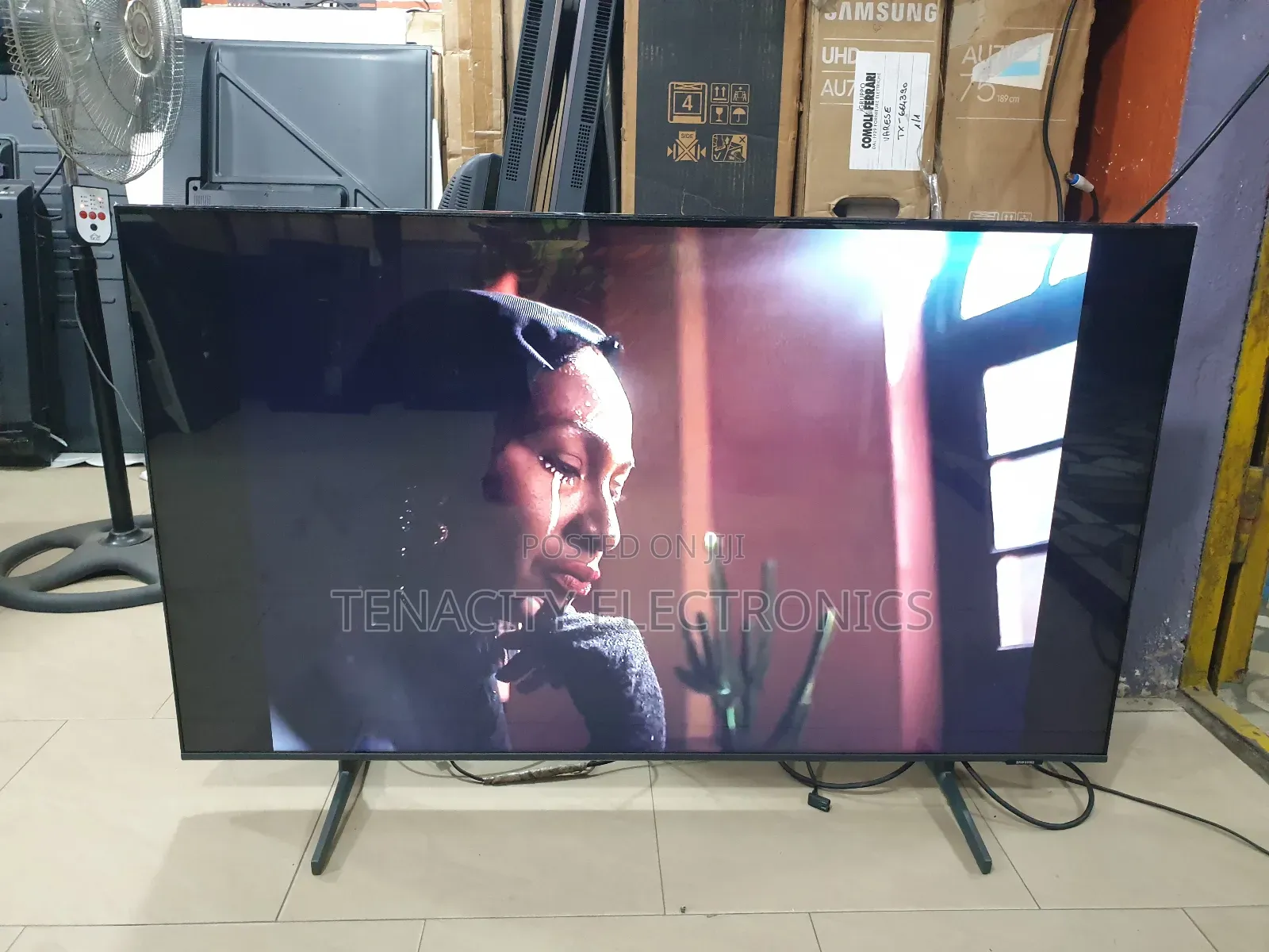 Airslim Qled Samsung 50"Uhd HDR Smart Satellite Tv