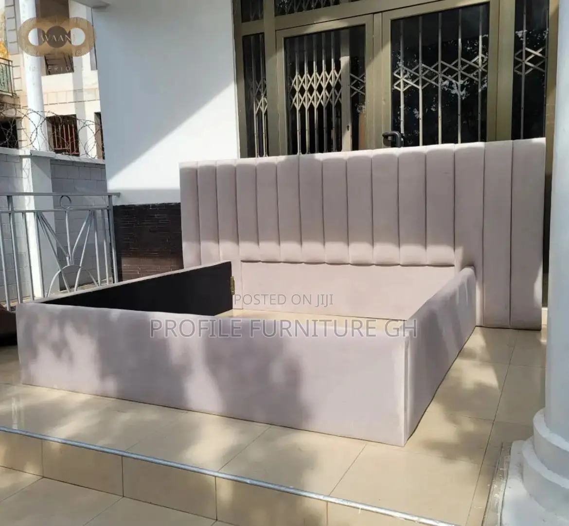 Queen Size Bedframe