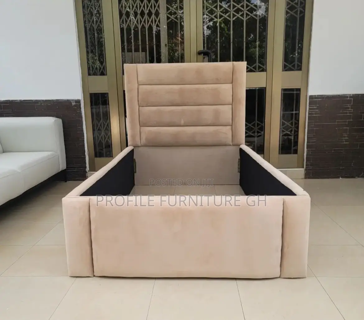 One And Half Bedframe// Luxurious And Durability