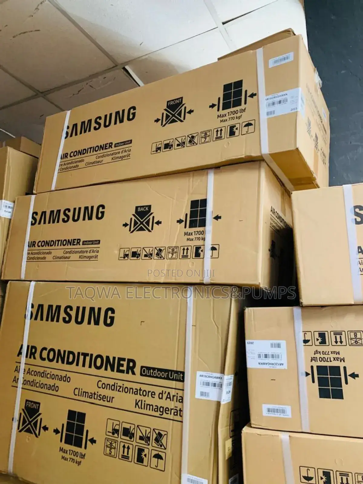 White Samsung 1.5hp Air Conditioner