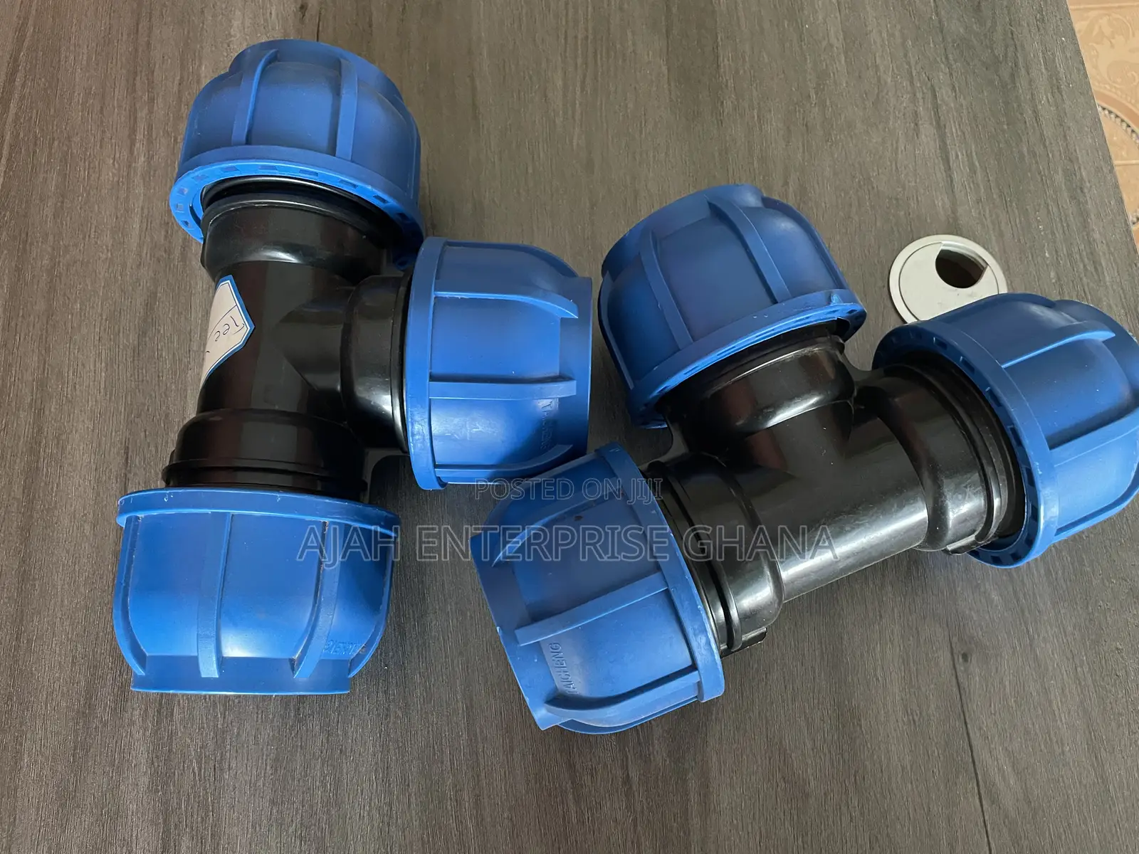PE/ HDPE Tee Valve(2.5inches)