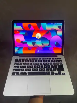 Laptop Apple MacBook Pro 2015 8GB Intel Core I5 SSD 512GB
