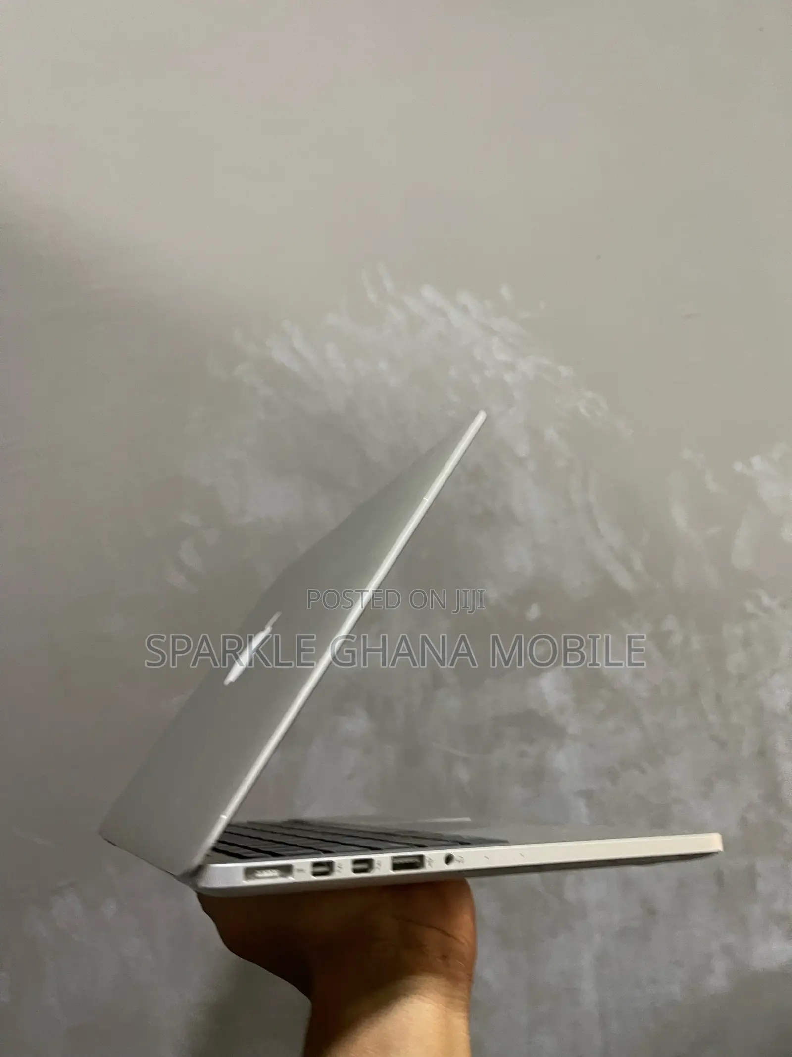 Laptop Apple MacBook Pro 2015 8GB Intel Core I5 SSD 512GB