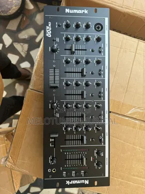Numark Cm200 Dj Mixer