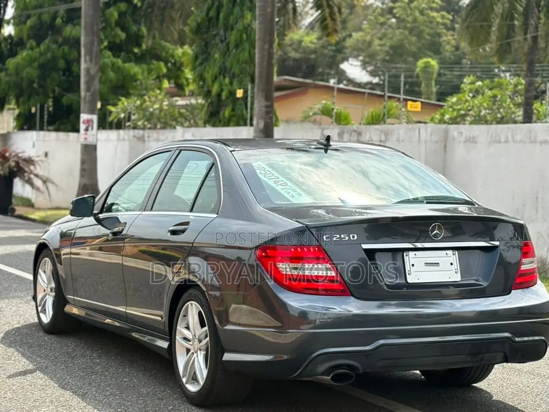 Mercedes-Benz C250 2014 Gray