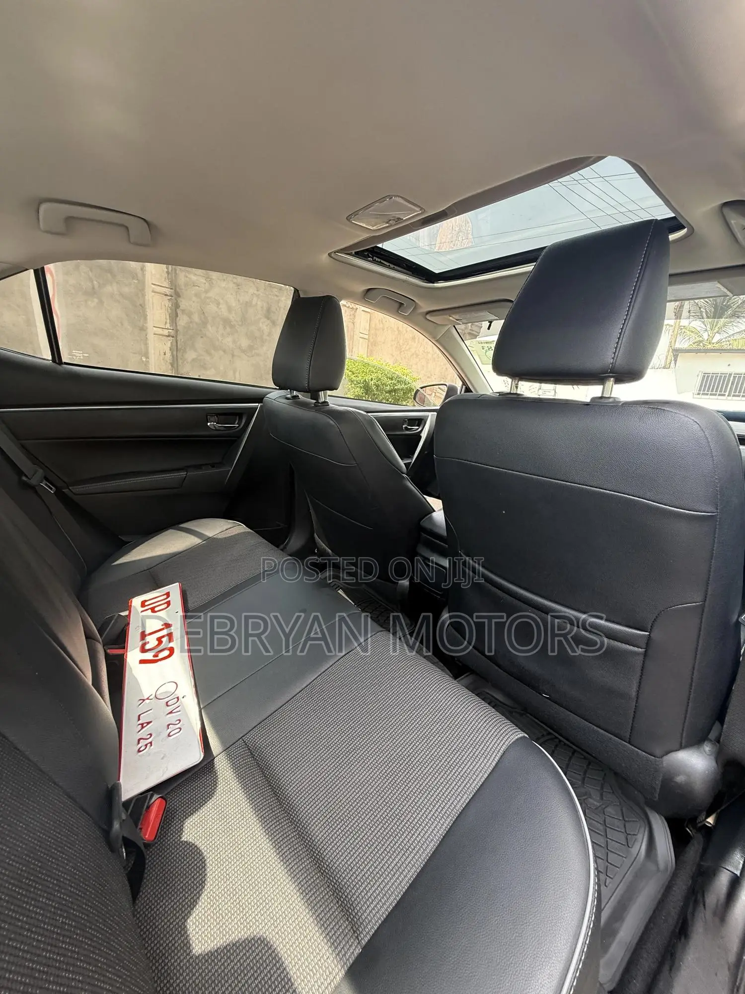 Toyota Corolla S 4dr Sedan (1.8L 4cyl CVT) 2015 Black