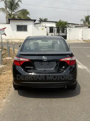 Toyota Corolla S 4dr Sedan (1.8L 4cyl CVT) 2015 Black