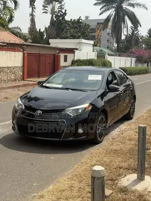 Toyota Corolla S 4dr Sedan (1.8L 4cyl CVT) 2015 Black