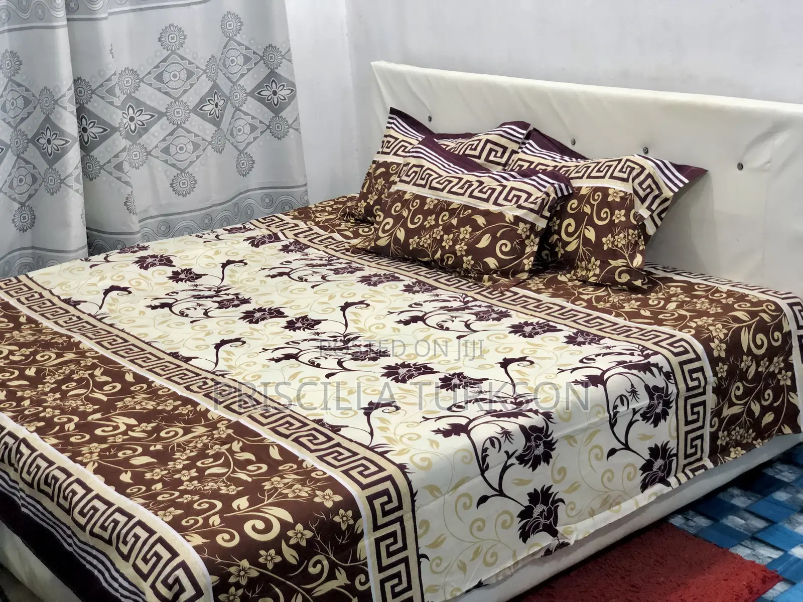 Floral Print Bedsheets-4 Pieces.