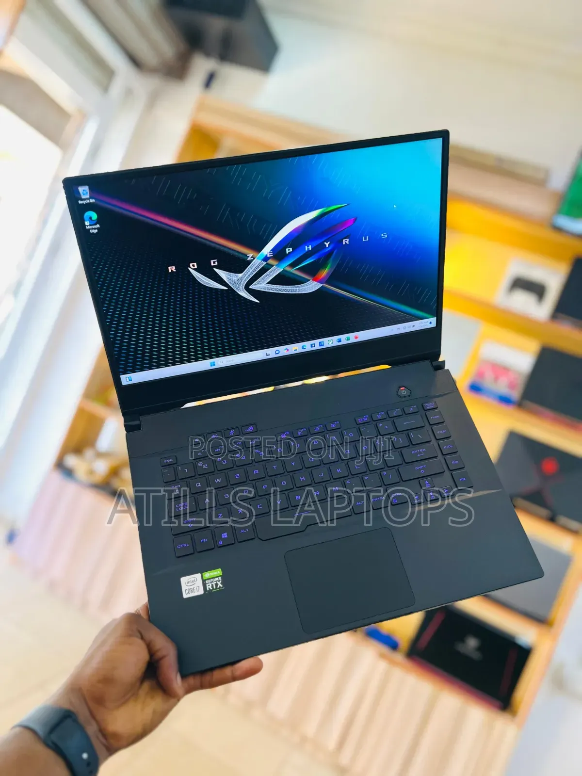 Laptop Asus ROG Zephyrus M15 GU502LU 16GB Intel Core I7 SSD 1T