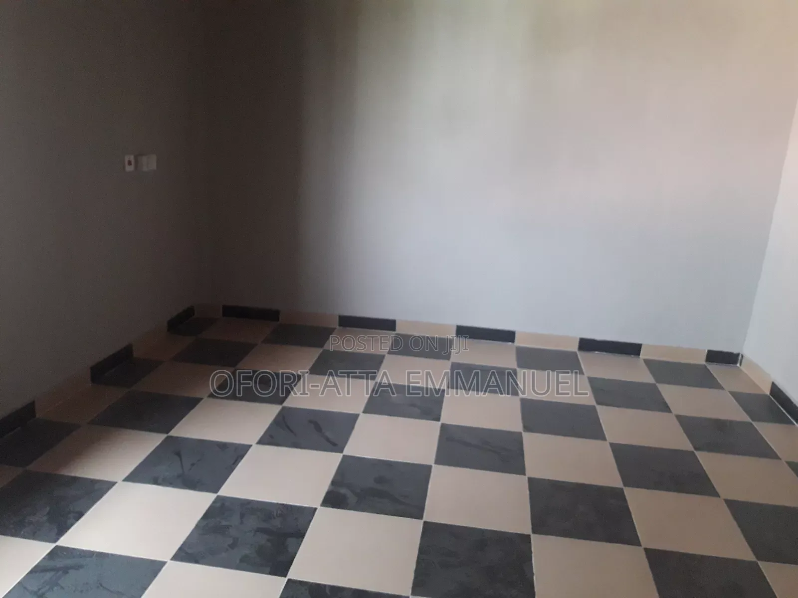 1bdrm Room & Parlour in Amasaman 3 Junction, Pokuase for rent