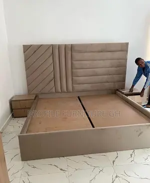 Executive Queen Size Bedframe With 2 Drawers