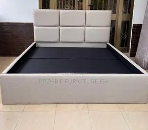 Pattern Bedframe ( Queen Size 72x75 )