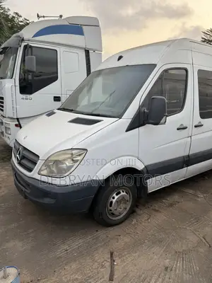 Mercedes-Benz Sprinter 2015 White