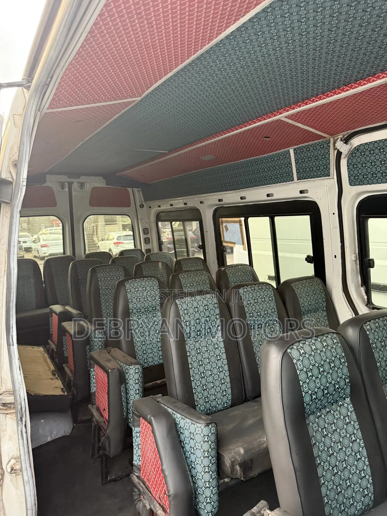 Mercedes-Benz Sprinter 2015 White